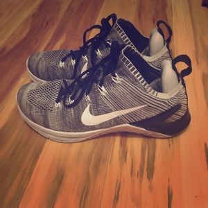 Nike dxs metcons